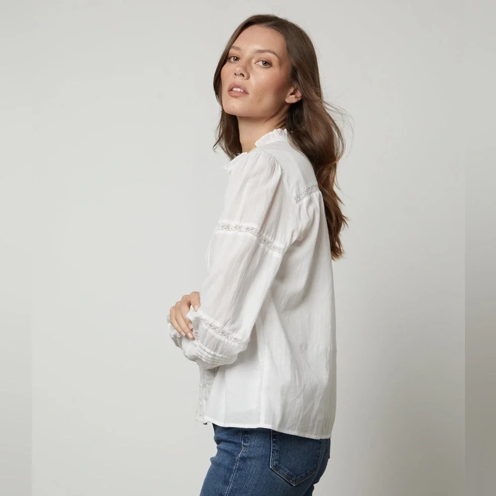 Velvet by Graham & Spencer Romy Boho Lace Top in White - Picture 2 of 10
